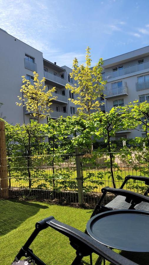 Green Terrace Family Apartment วรอตซวาฟ ภายนอก รูปภาพ